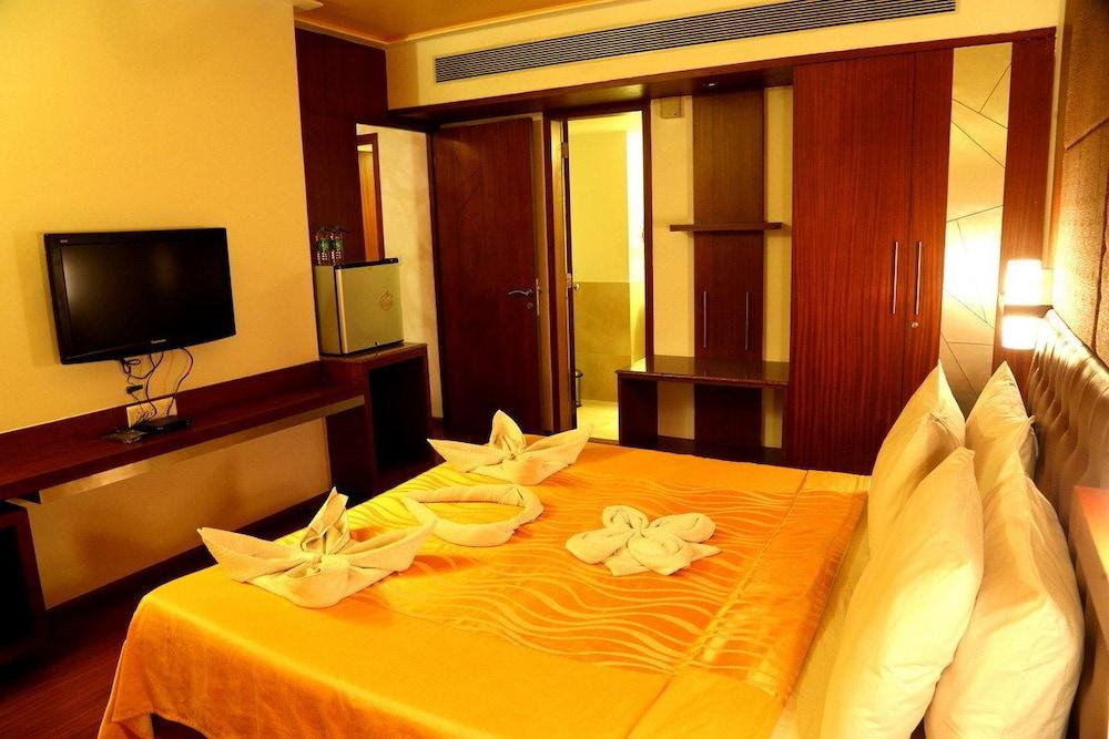 The Verda Saffron Hotel Mangalore Luaran gambar